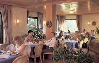 Гостевой дом Zur Schonen Aussicht Халленберг